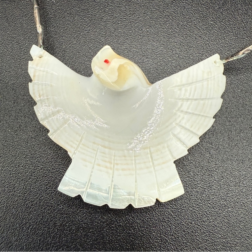 Vintage Native American Mother of Pearl Heishi Bird and Liquid Silver Necklace - Picture 3 of 16
